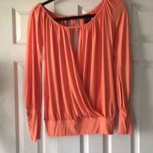 2b Bebe. Long sleeve top